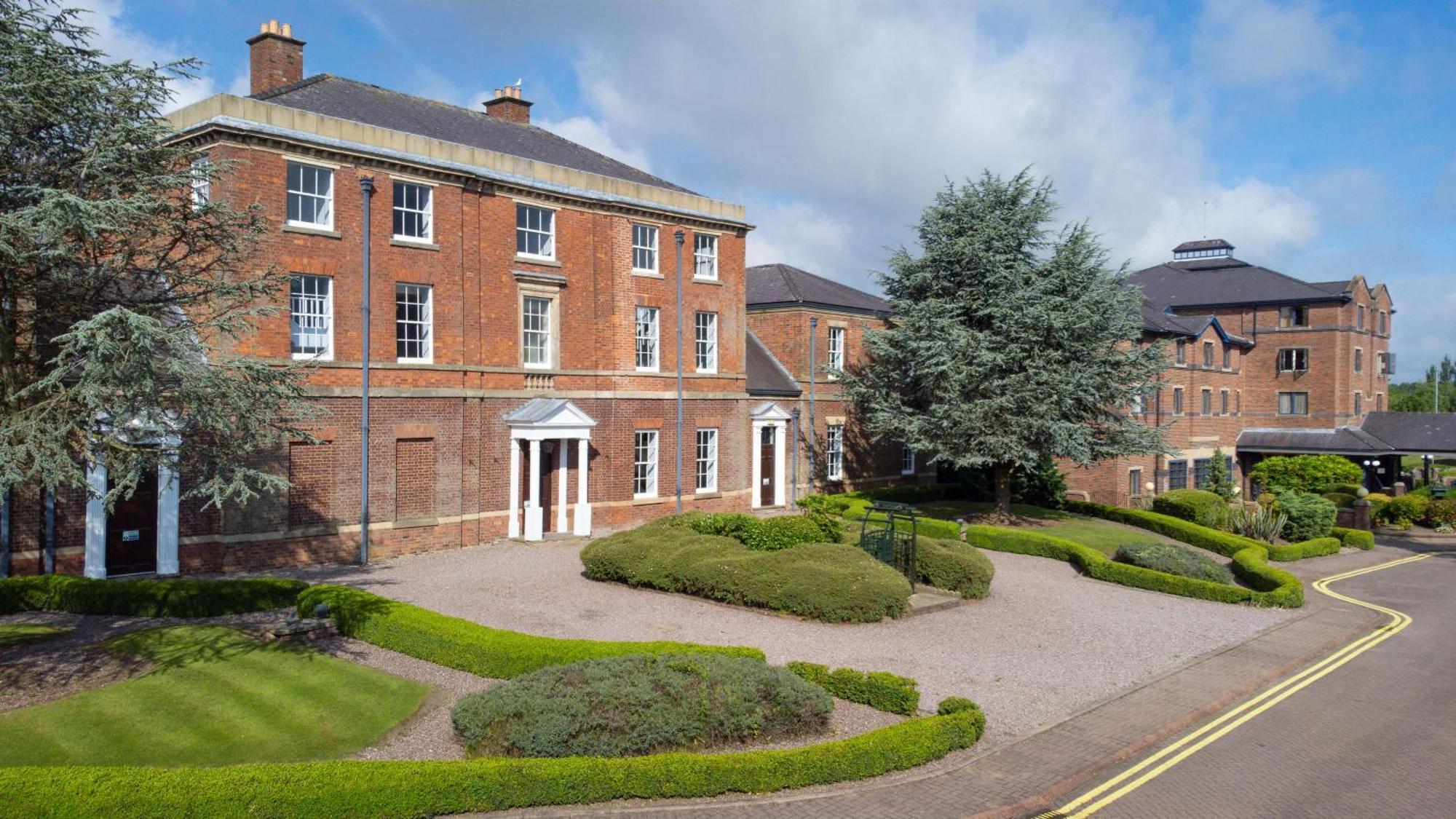 Doubletree By Hilton Stoke-On-Trent, United Kingdom Hotel Exterior photo