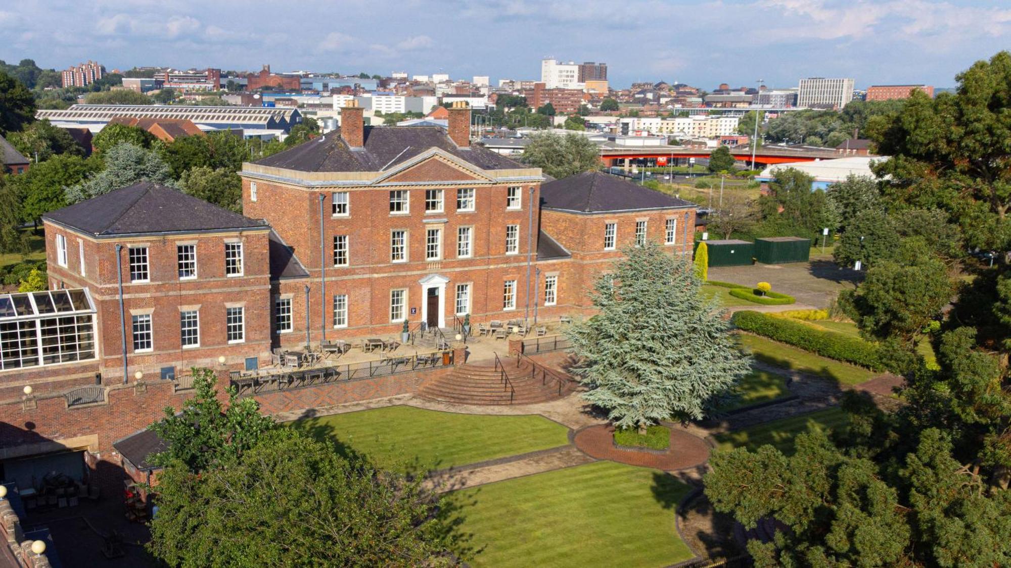 Doubletree By Hilton Stoke-On-Trent, United Kingdom Hotel Exterior photo